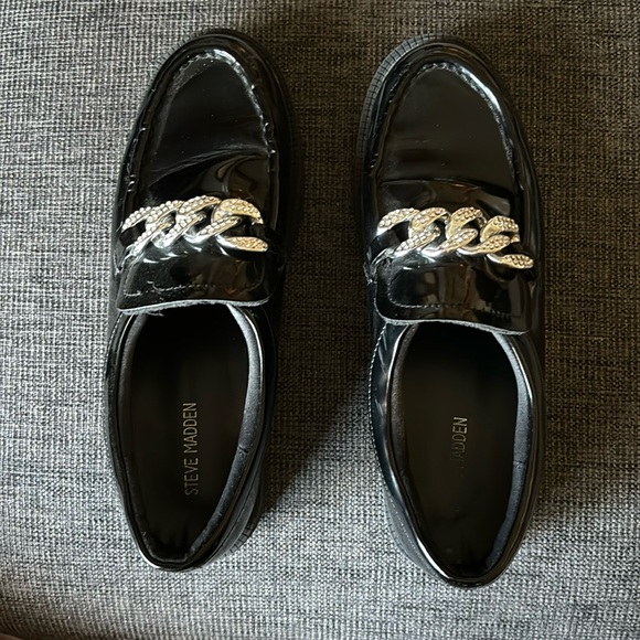 Steve Madden Shoes - Steve Madden loafers size 7 1/2.  Great condition, VERY comfortable!